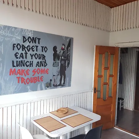 Banksy Flat * كلابيدا